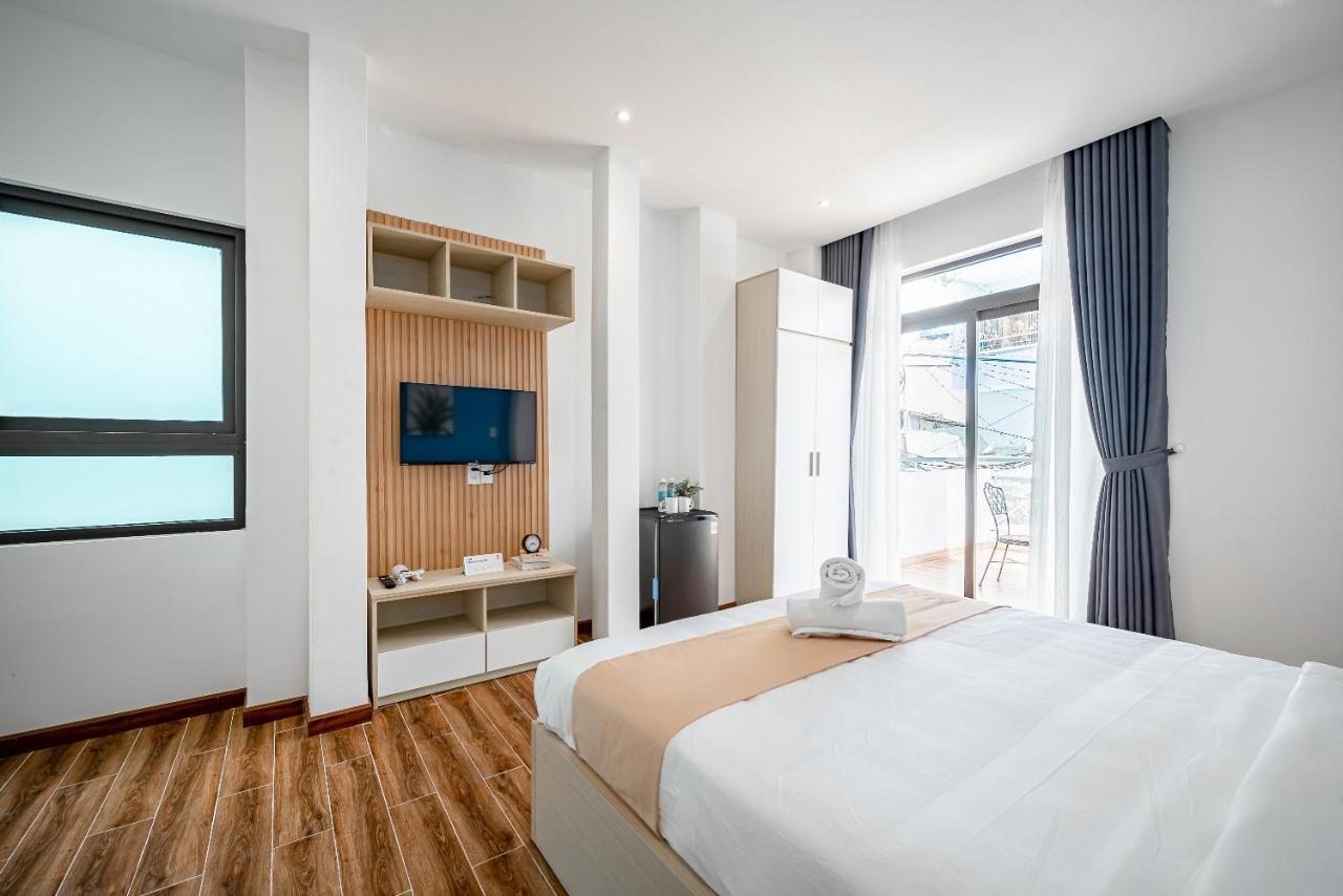 Cozrum Homes - Autumn House Ho Chi Minh City Bagian luar foto