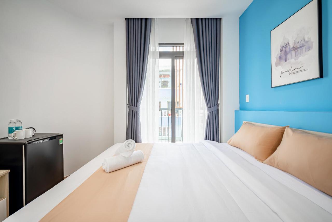Cozrum Homes - Autumn House Ho Chi Minh City Bagian luar foto
