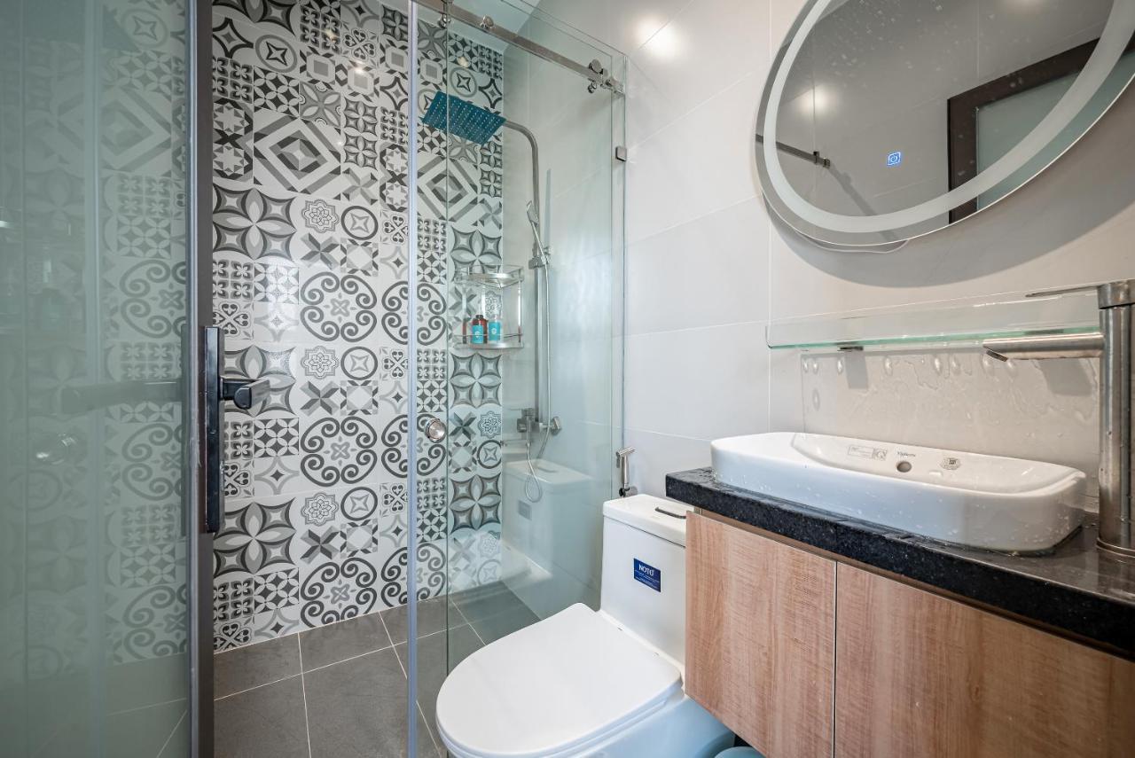 Cozrum Homes - Autumn House Ho Chi Minh City Bagian luar foto