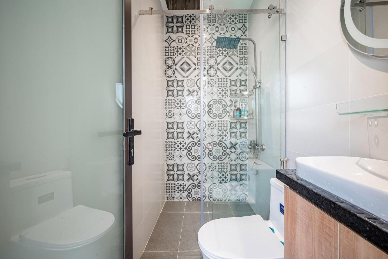 Cozrum Homes - Autumn House Ho Chi Minh City Bagian luar foto